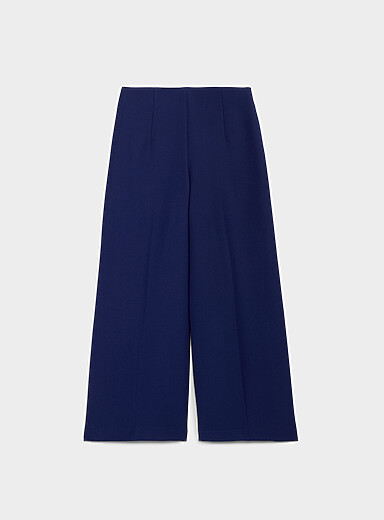 Le pantalon large court &eacute;pur&eacute;