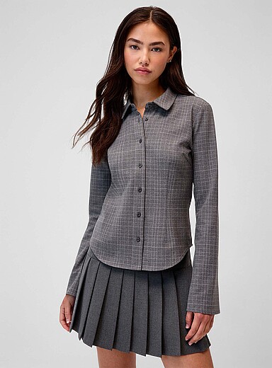 Twik: La chemise cintr&eacute;e imprim&eacute;e Gris clair pour femme