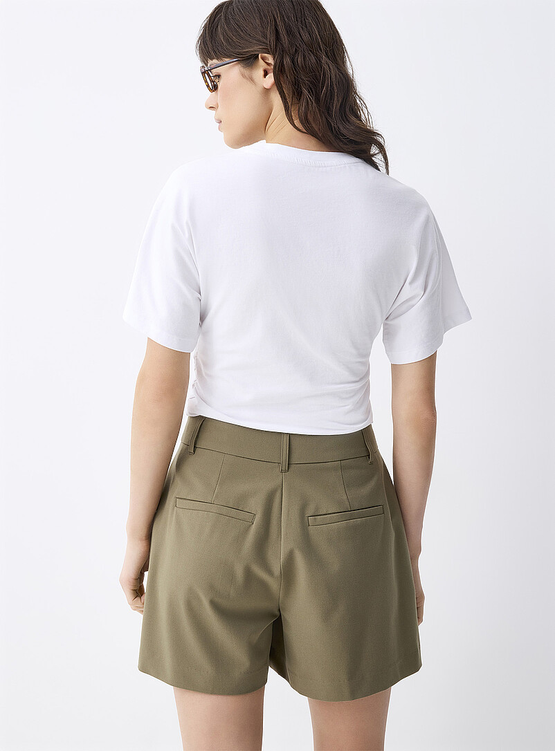 Twik: Le short habill&eacute; &agrave; plis Gris pour femme