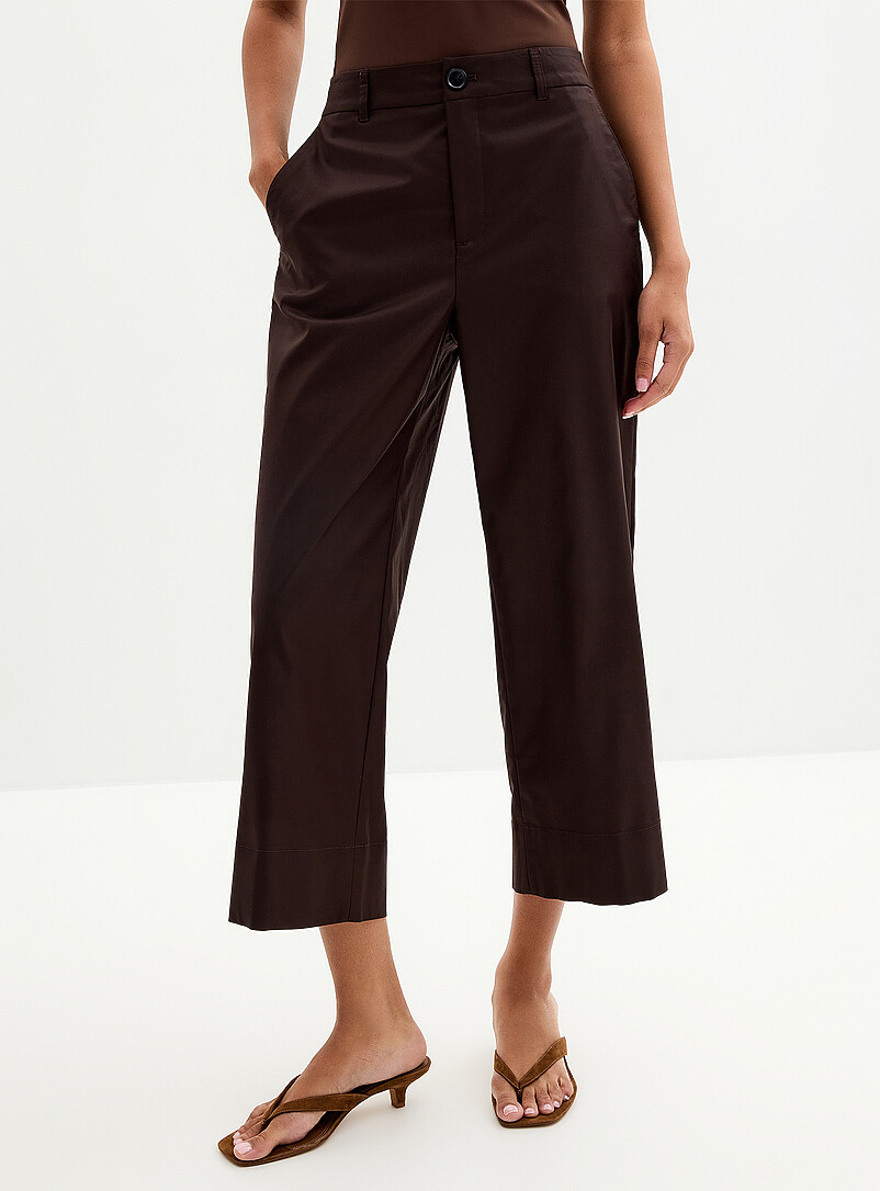 Contemporaine: Le pantacourt satin&eacute; extensible <b>Coupe : jambe large, taille haute</b> Bleu marine - Bleu nuit pour femme