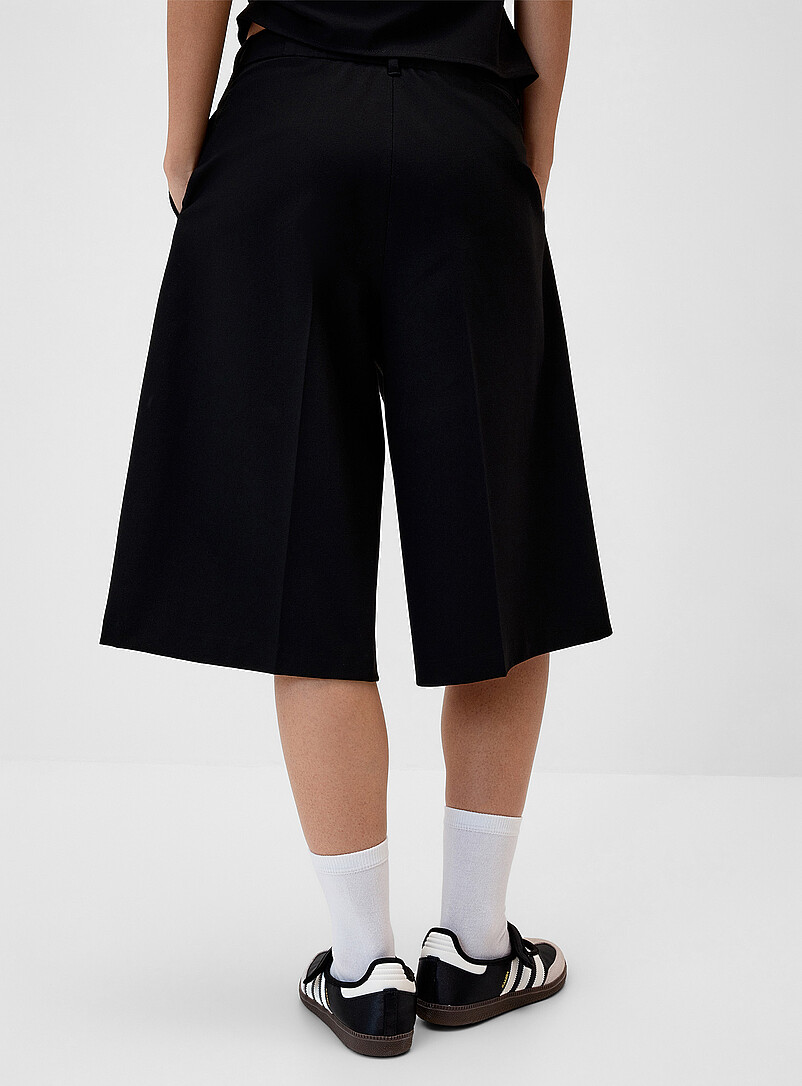 Twik: Le bermuda habill&eacute; double plis Brun &agrave; motifs pour femme