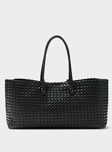 Tubular handle braided baguette bag
