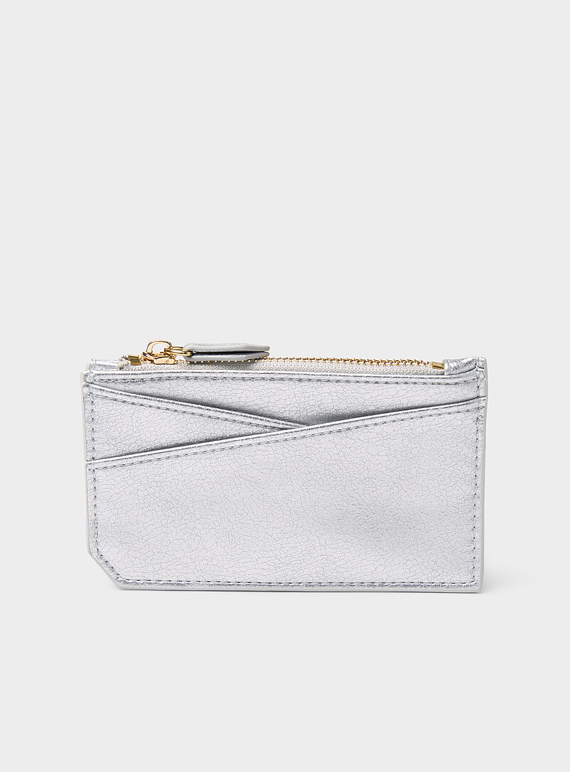 Angular-Pocket Pebbled Card Holder