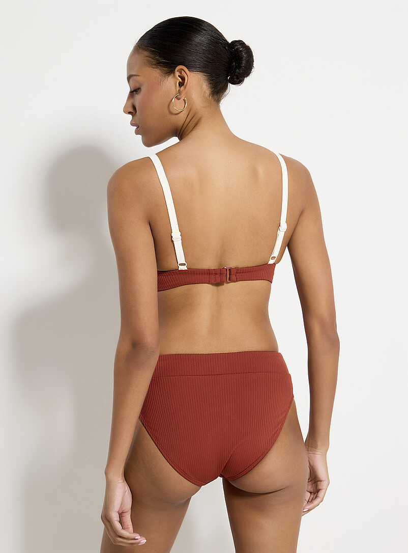 Simons: Le bikini taille haute larges c&ocirc;tes Blanc cass&eacute; pour femme