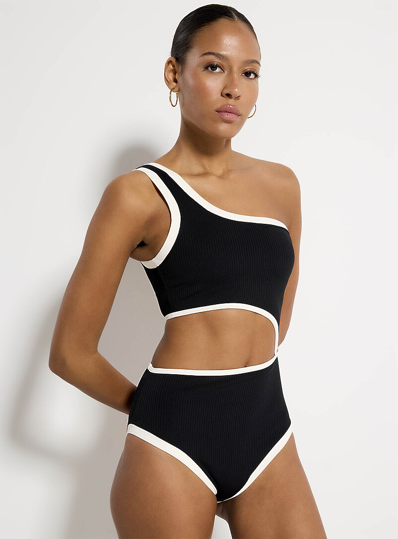 Simons Black V-cut ribbed one-piece for women