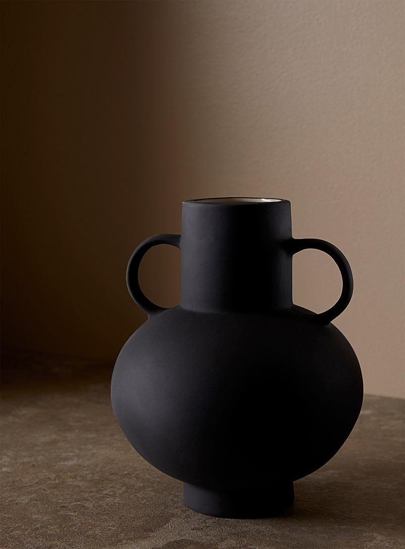 Simons Maison Black Matte jar vase