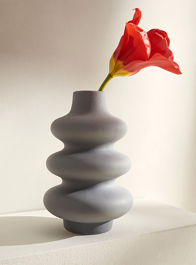 Simons Maison Grey Retro curves vase