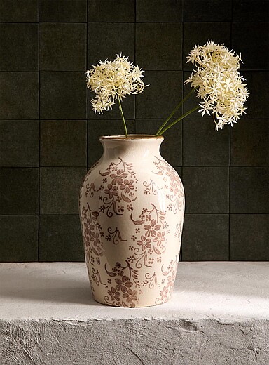 Le grand vase gla&ccedil;ure craquel&eacute;e fleurs beiges