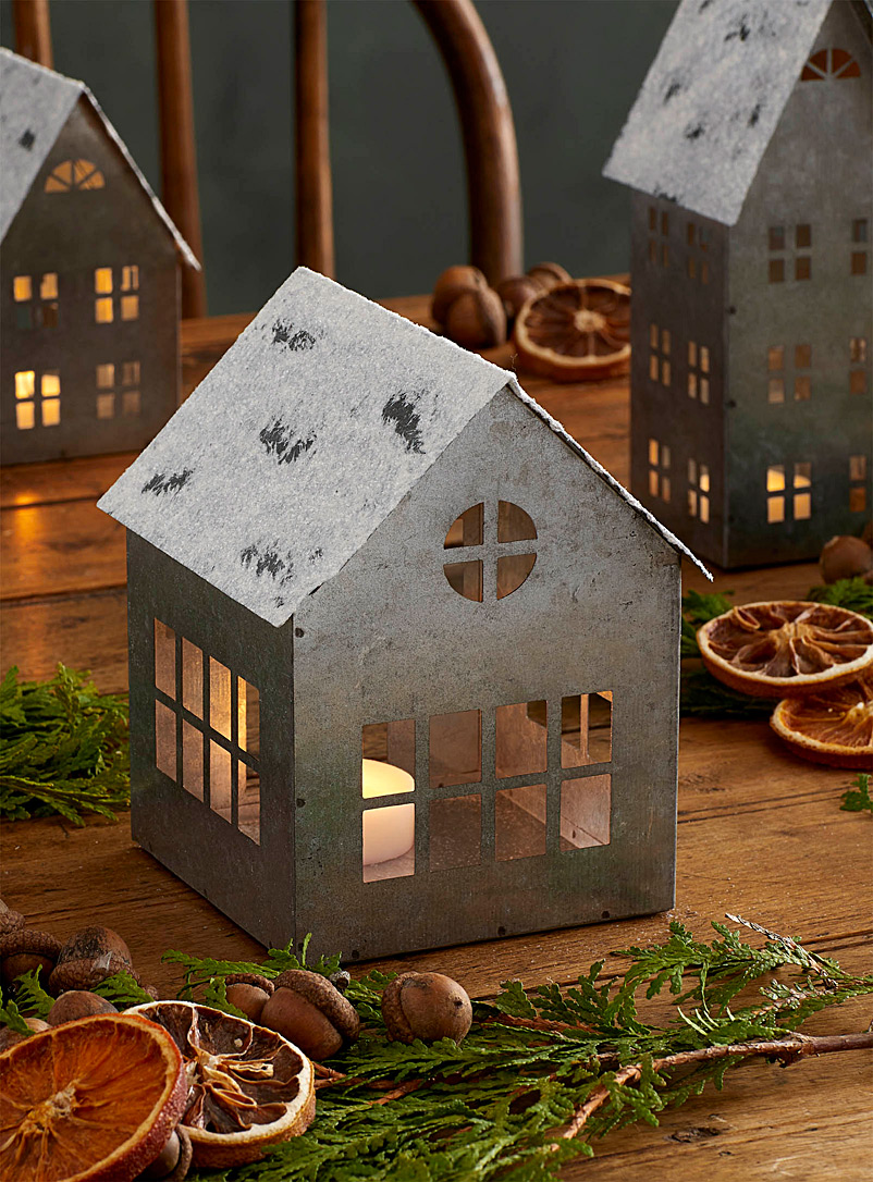 Simons Maison Assorted Warm small house candle holder
