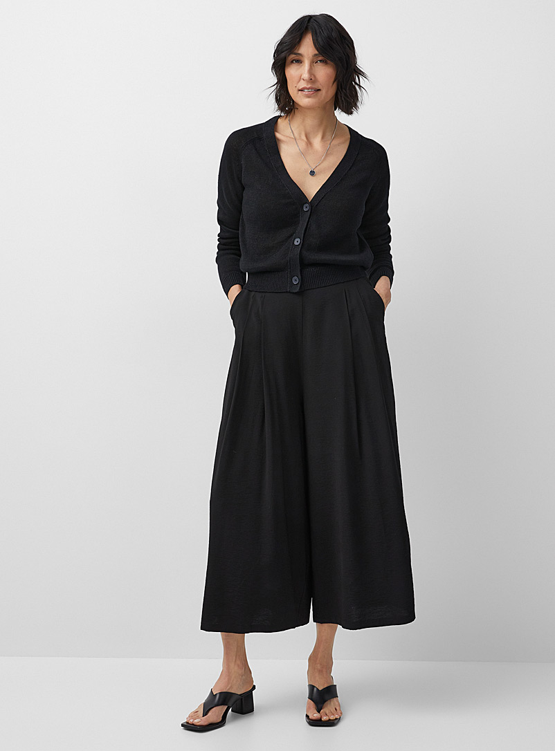 Contemporaine Black Organic linen V-neck cardigan for women