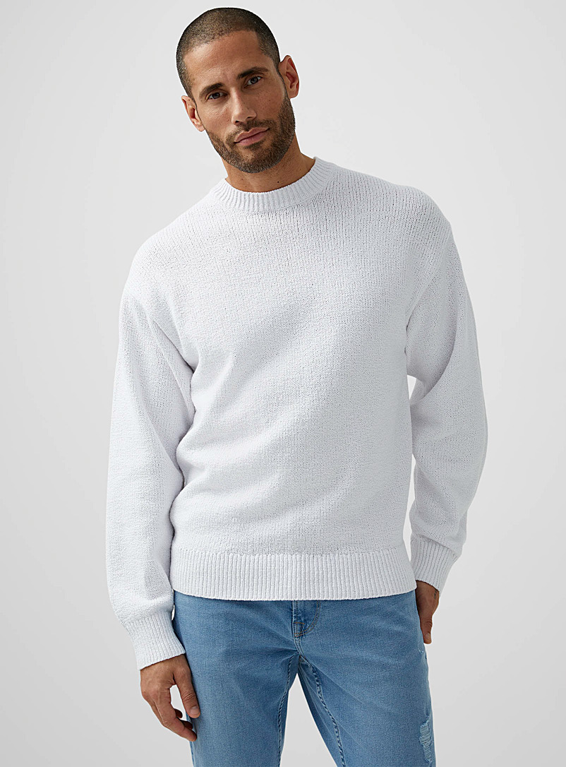 Le 31 White Irregular knit crew-neck sweater for men