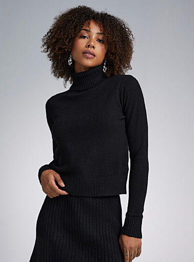 Plain turtleneck sweater | Twik | Shop Women's Turtlenecks and Mock ...