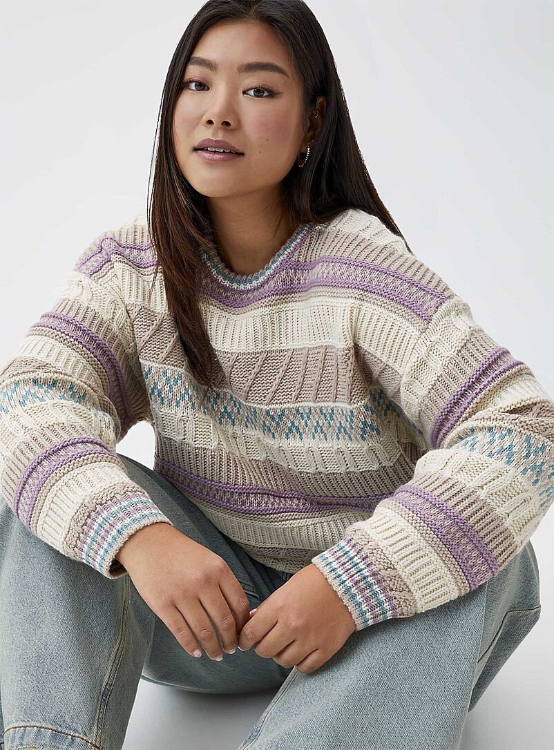 Striped & Patterned Sweaters for Women | Simons Canada