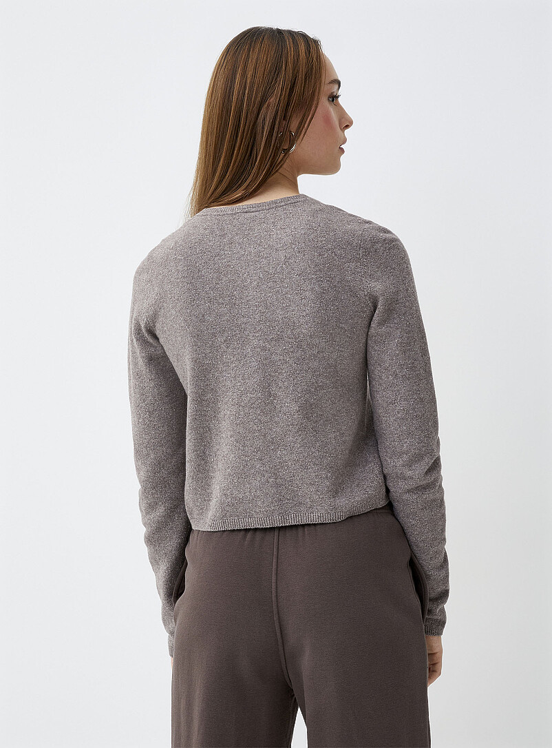 Twik: Le cardigan carr&eacute; &agrave; col rond Taupe pour femme