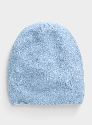 Solid casual tuque | Simons | Women's Tuques, Berets, and Winter Hats ...