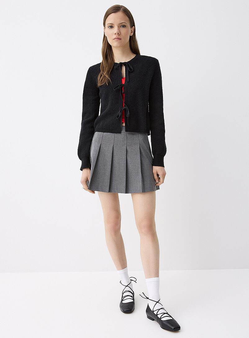 Twik: Le cardigan c&ocirc;tel&eacute; trois boucles Noir pour femme