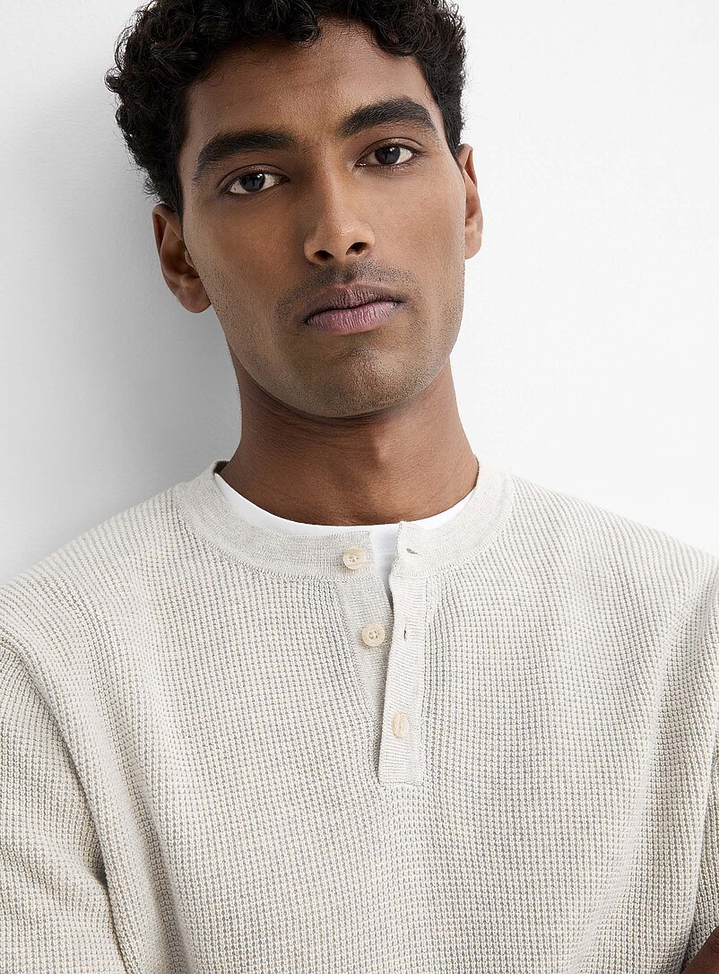 Le 31: Le chandail henley tricot gaufr&eacute; Charbon pour homme