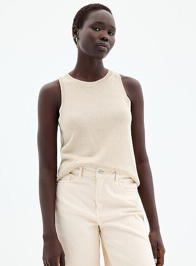 Casual linen-blend sweater vest