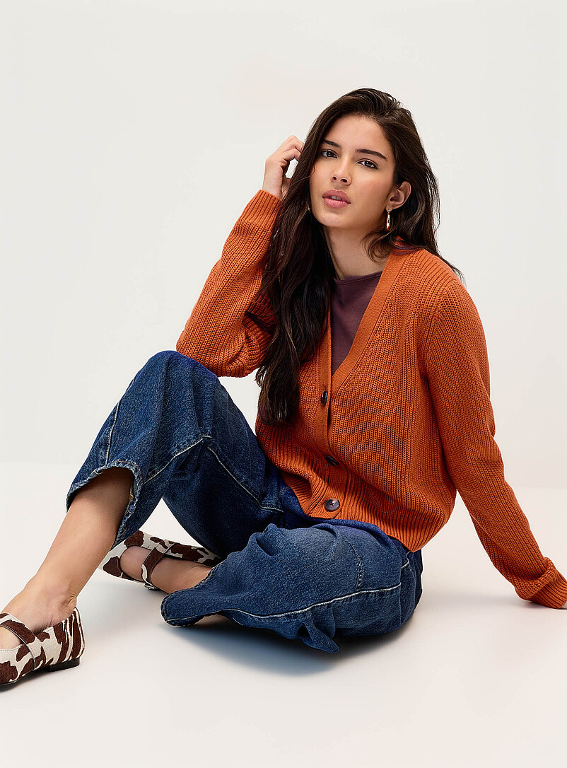 Twik Black Big button shaker-rib cardigan for women