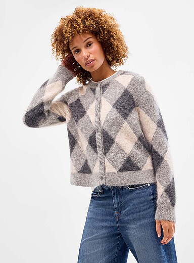 Contemporaine Patterned Grey Alpaca blend fuzzy boxy-fit argyle cardigan for women