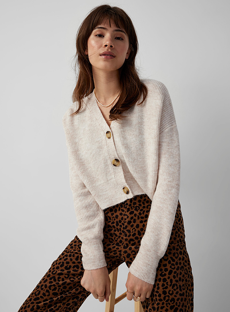 Soft buttoned cropped cardigan | Twik 