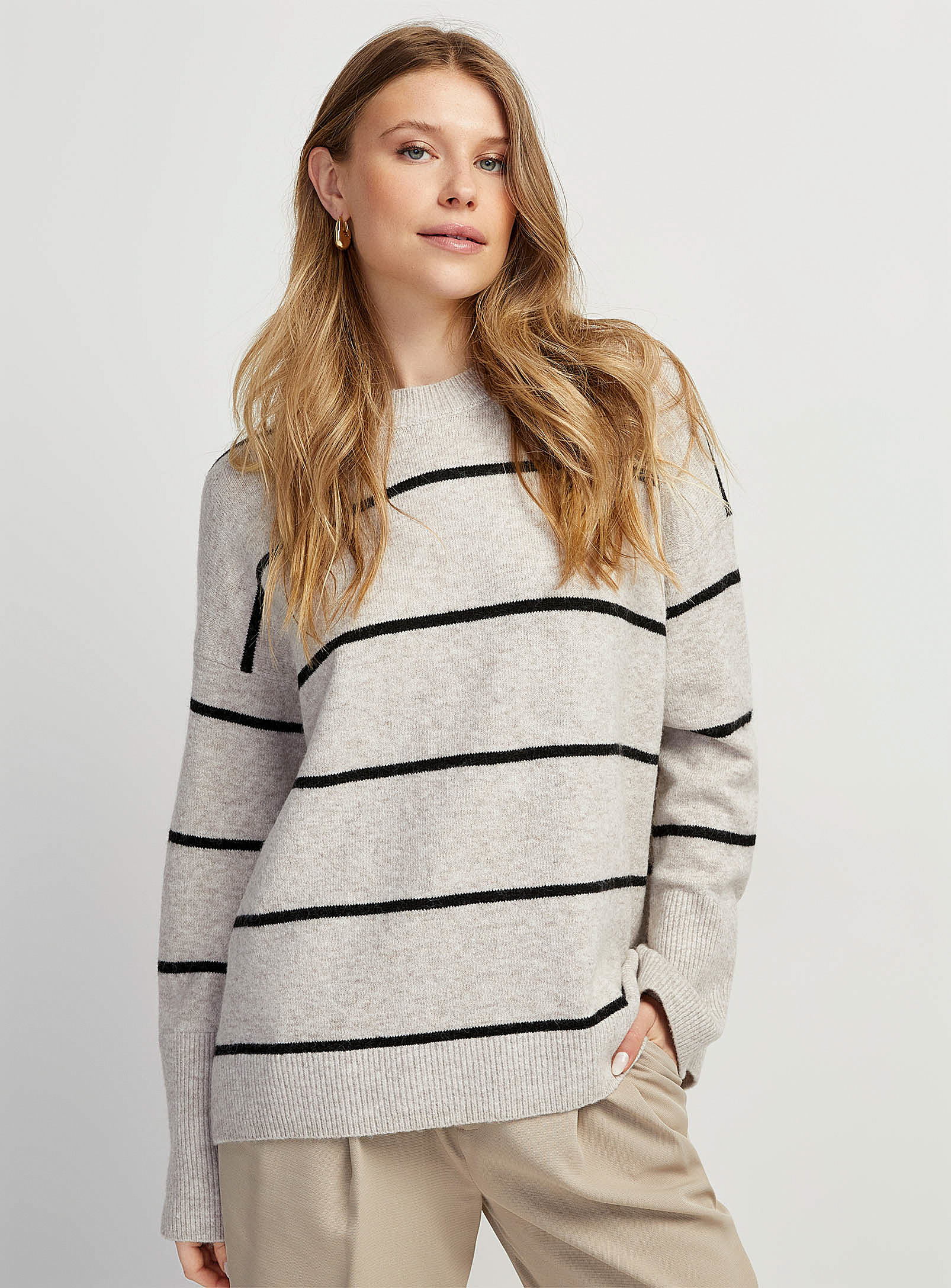 Icône - Women's Oversized striped sweater