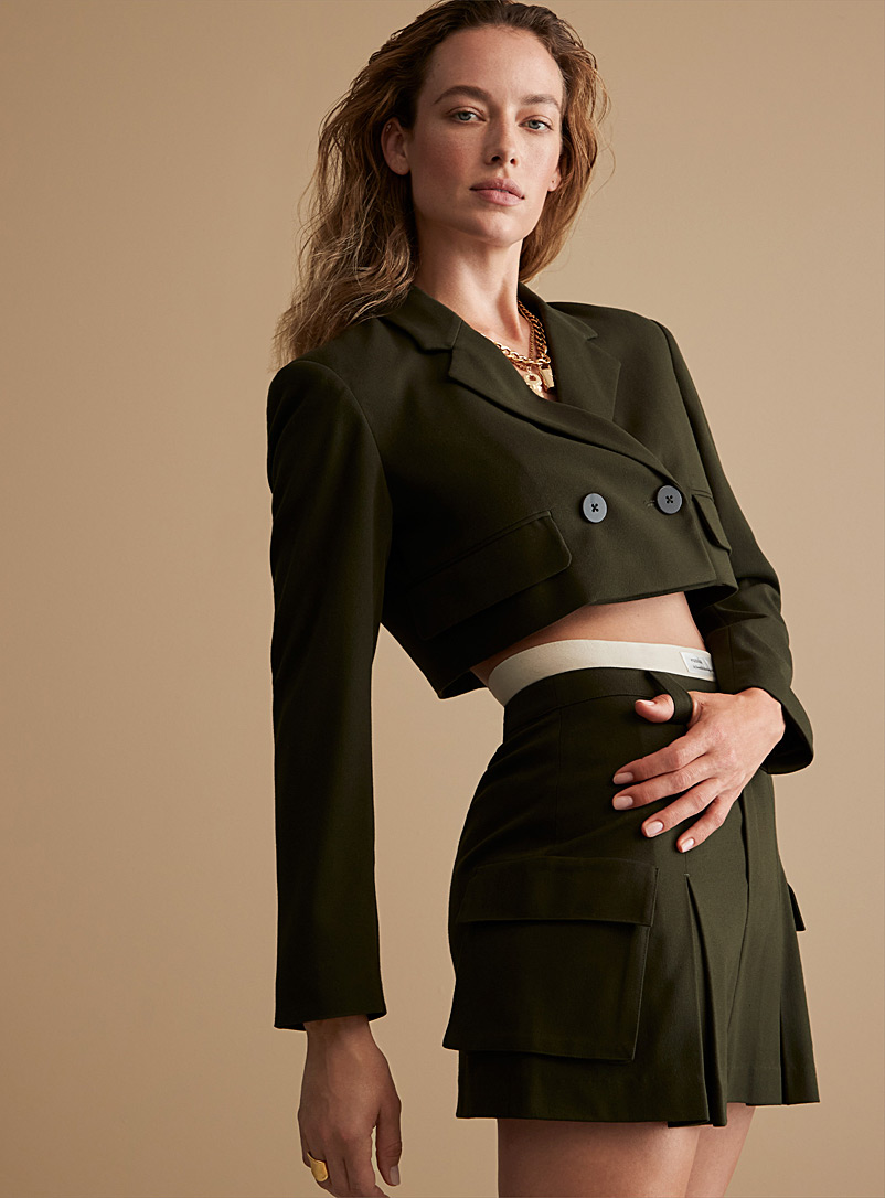 Icône: La minijupe larges poches bordure contraste Kaki chartreuse pour femme