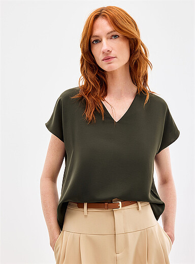 Contemporaine: La blouse fluide manches cape Vert fonc&eacute; - Mousse pour femme