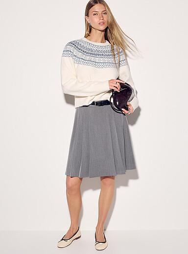 Ic&ocirc;ne Light Grey Kilt-style belted skirt for women