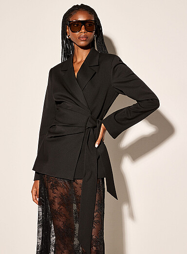 Ic&ocirc;ne Black Wrap-effect self-tie belt blazer for women