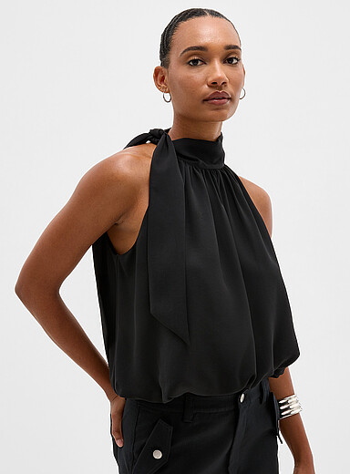 Tied halterneck balloon cami