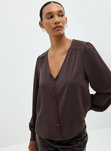 Contemporaine: La blouse ample cr&ecirc;pe l&eacute;ger fronc&eacute; Chocolat - Espresso pour femme