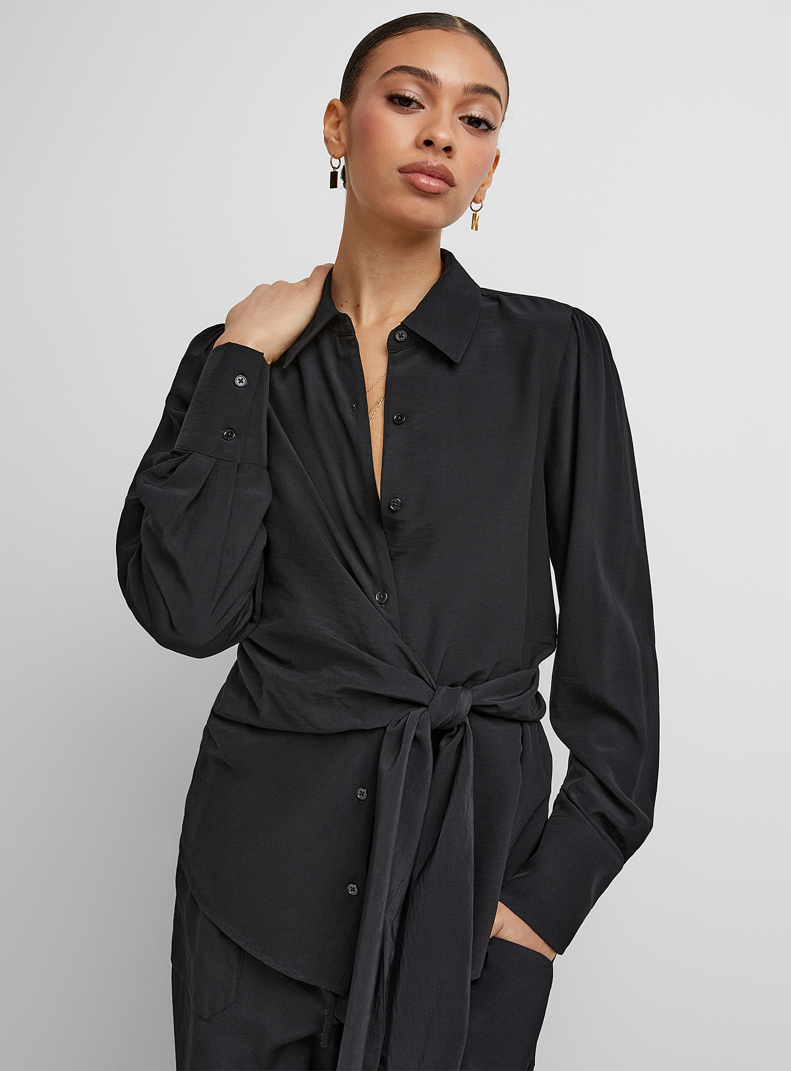 Icone Wraparound-style Flowy Shirt In Black