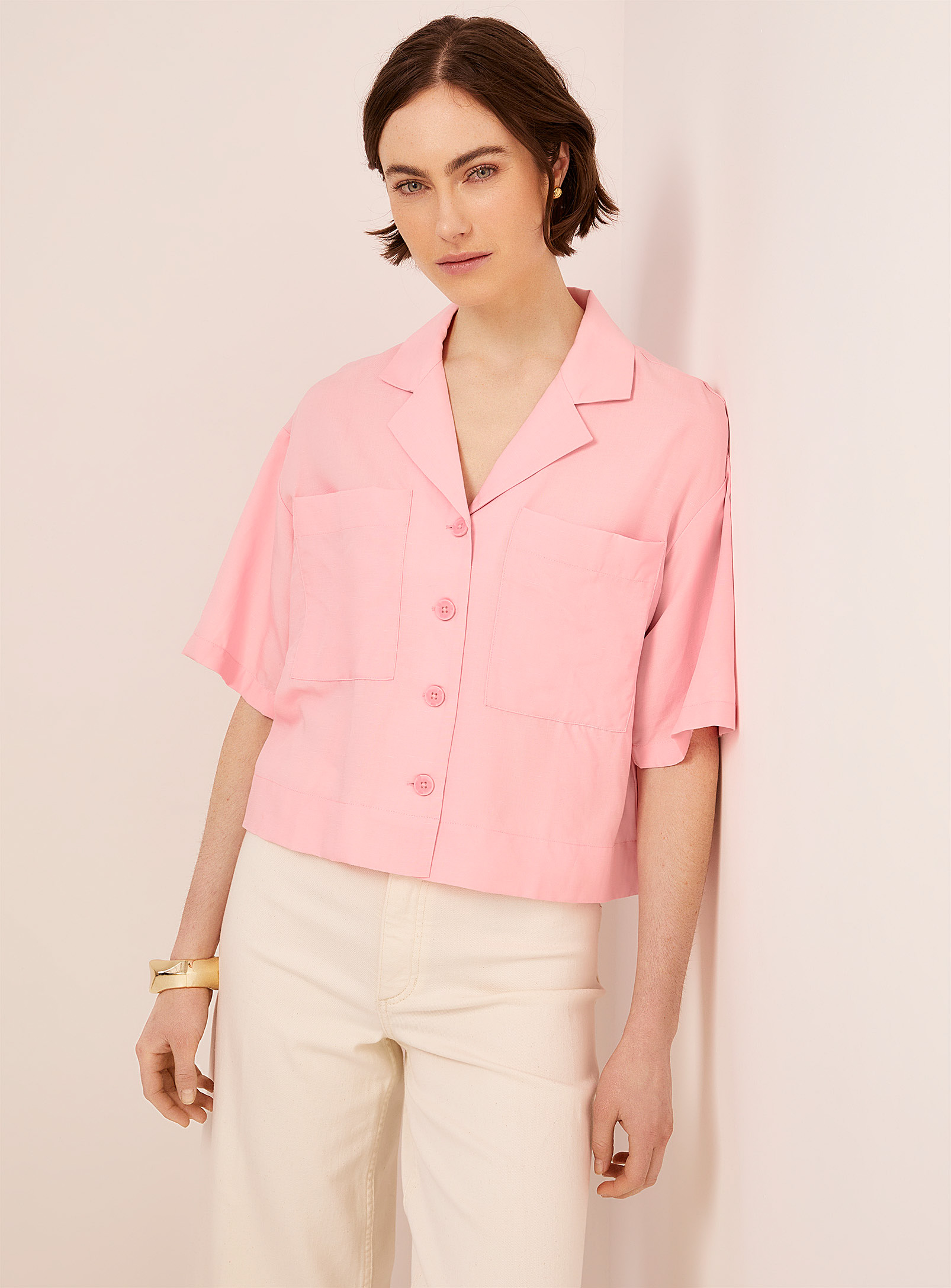 Contemporaine Cropped Notch-collar Shirt In Pink