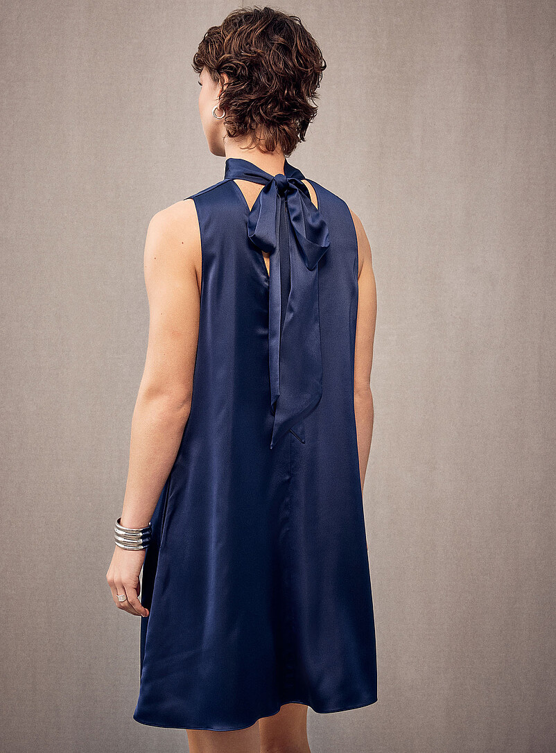Tie-neck satiny dress product image 2