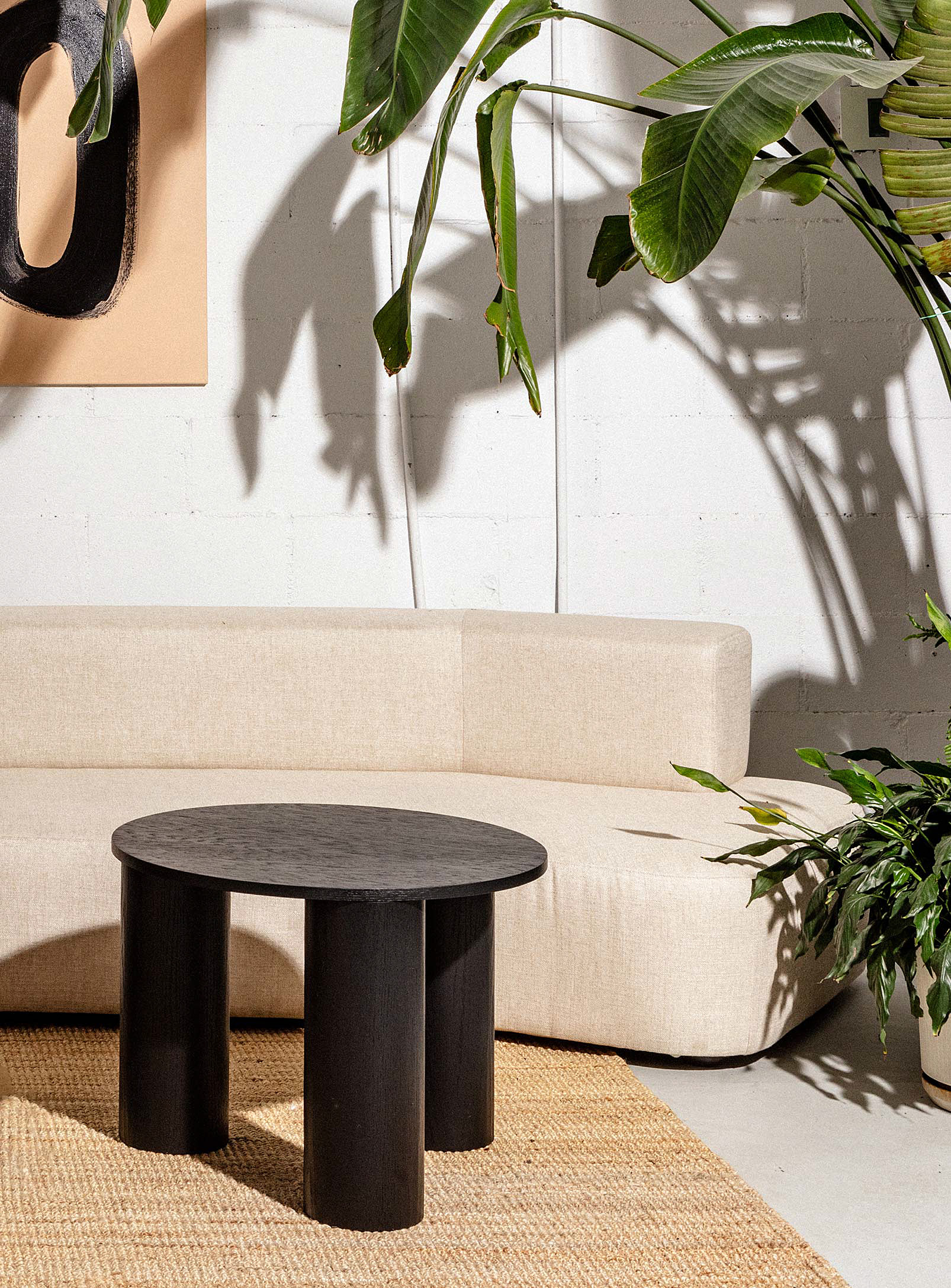 Found Phant Coffee Table In Black