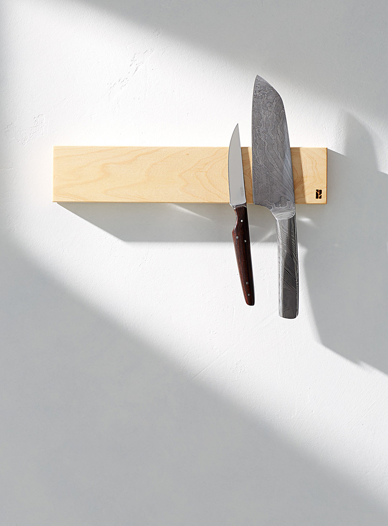 Beau Grain Maple Wood Short magnetic knife holder