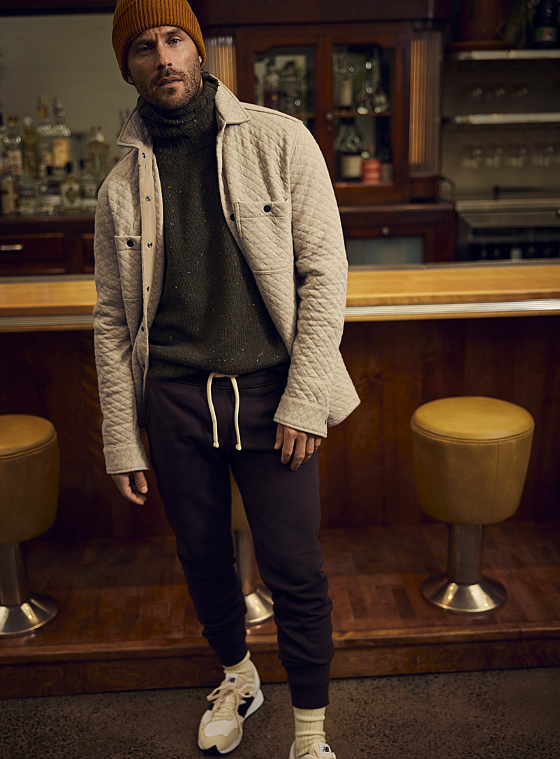 Le 31 Dark Brown Eco-friendly minimalist fleece sweatpant for men