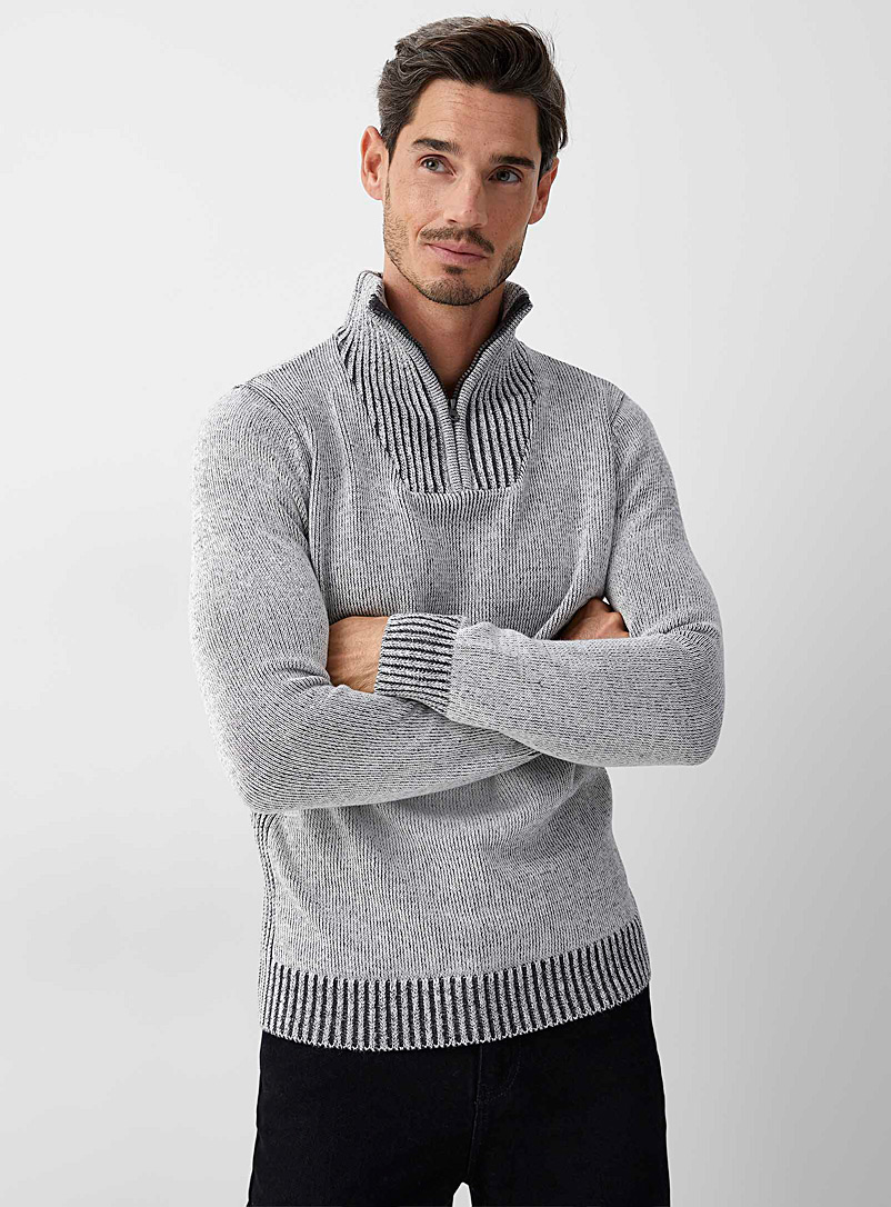 Le 31 Patterned White Zip-collar two-tone ribbed sweater for men