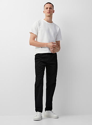 Le 31 Black Lightweight comfort-waist twill pant <b>Slim fit</b> for men