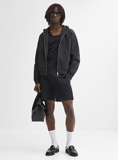 Fleece-lined short <b>Inseam: 7" (18 cm)</b>