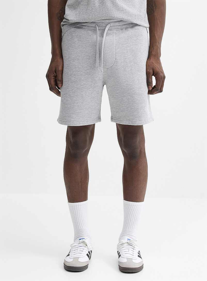 Le 31 Black Fleece-lined short <b>Inseam: 7" (18 cm)</b> for men