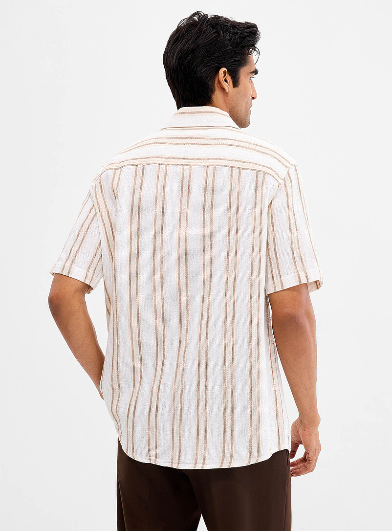 Le 31 Off White Vertical stripe knit shirt <b>Comfort fit</b> for men