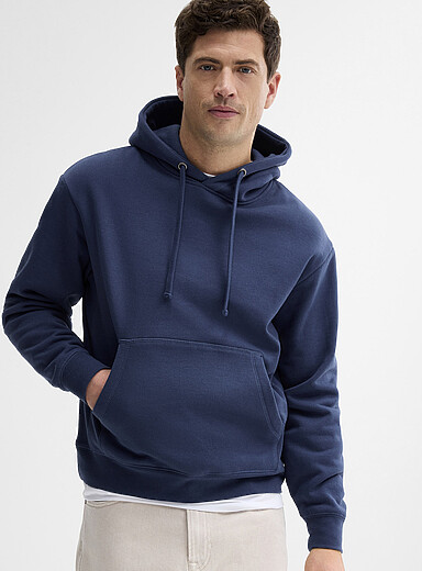 Fleece-lined raglan hoodie