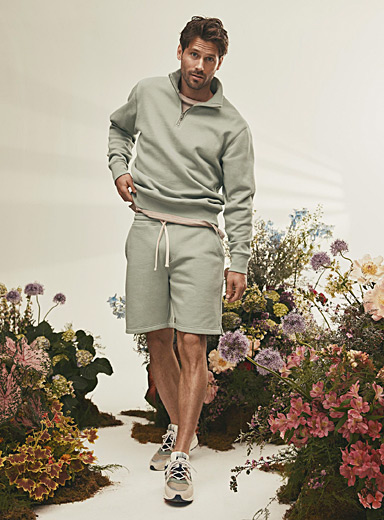 Eco-friendly minimalist sweat short 