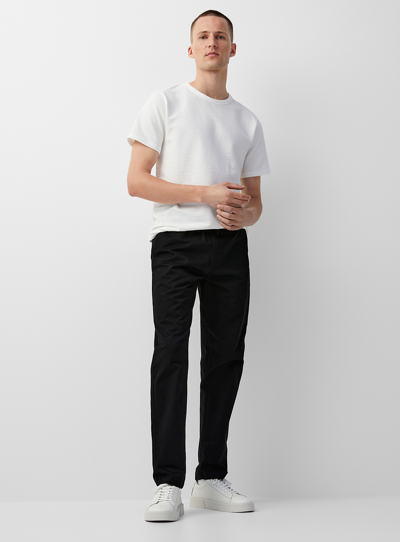 Le 31 Lightweight Comfort-waist Twill Pant In Black