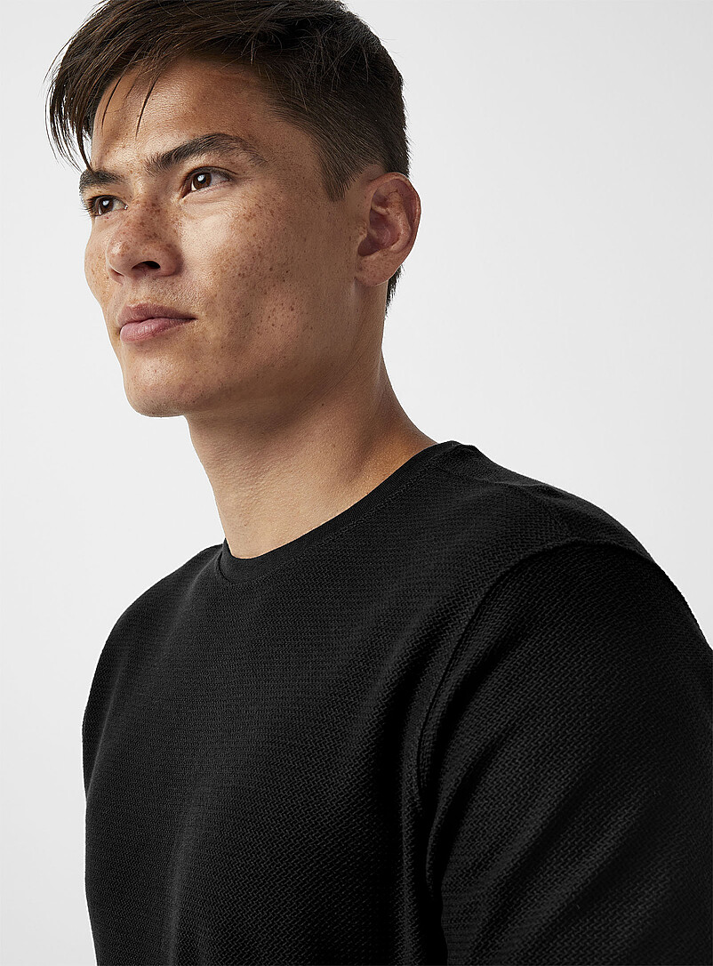 Herringbone-textured T-shirt product image 2