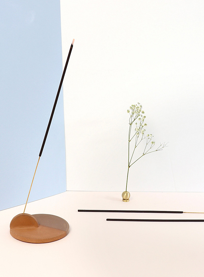 Baltic Club Dusky Pink Cascadia incense sticks 15-piece set
