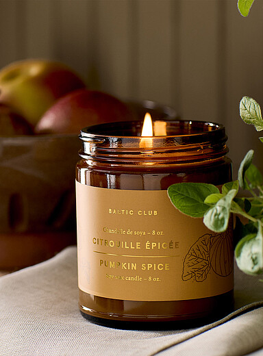 La bougie de soya parfum&eacute;e Citrouille &eacute;pic&eacute;e