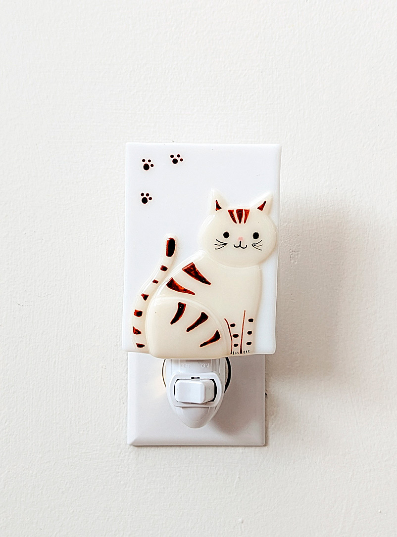 Veille sur toi: La veilleuse Sammy le chat Blanc cass&eacute;